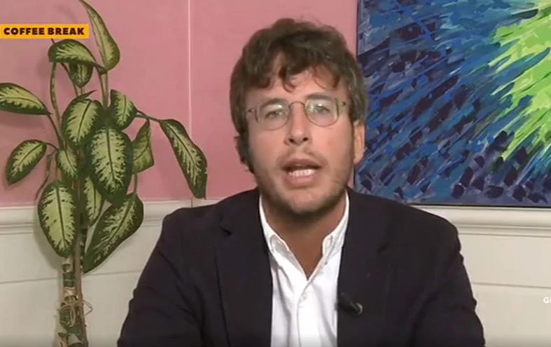Diego Fusaro a Coffee Break: "Questo governo è il maggiordomo della finanza"