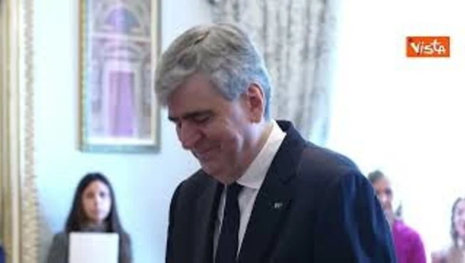 Il nuovo ministro del turismo Gianmarco Mazzi presta giuramento al Quirinale