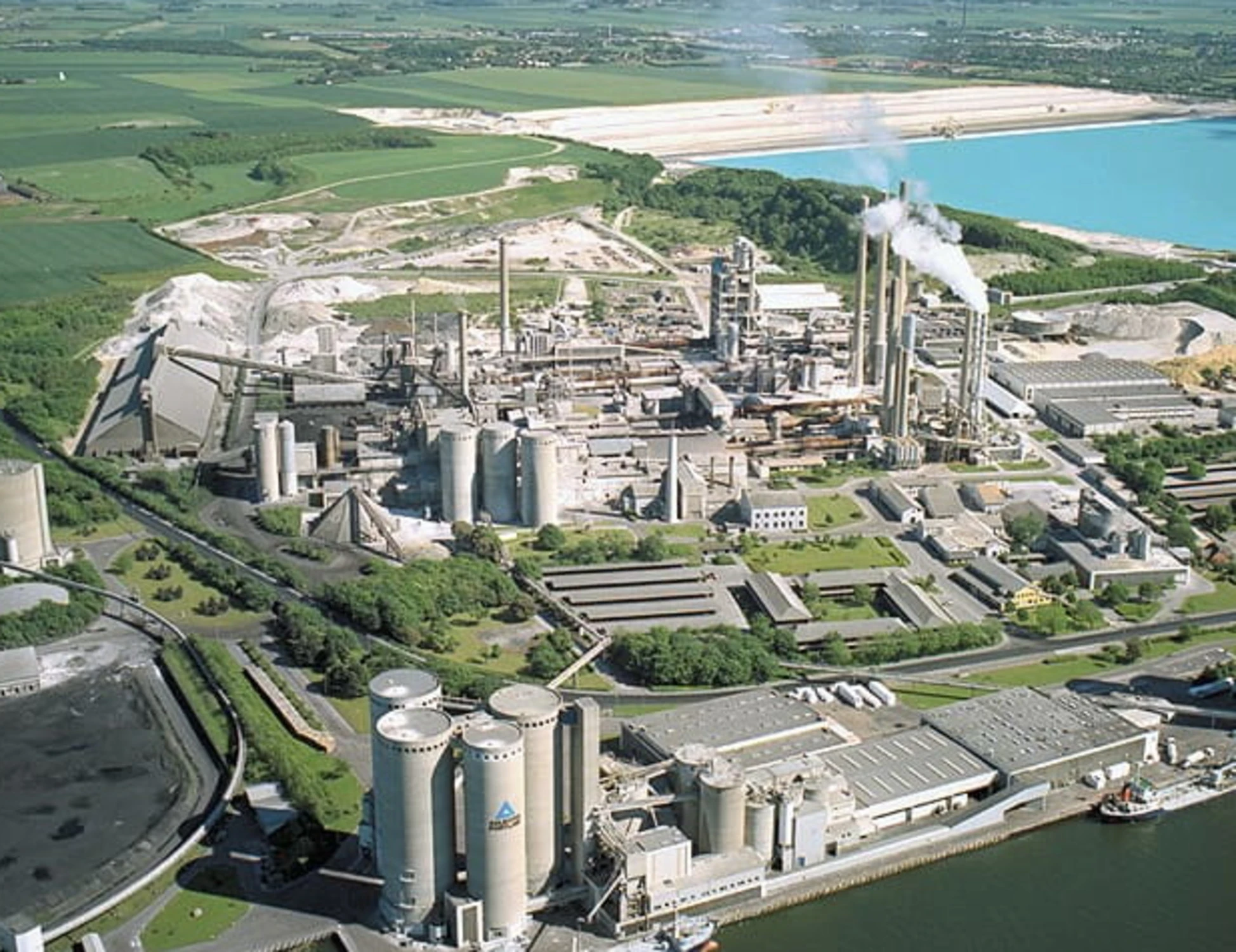 CEMENTIR: ACCORDO CON DANIMARCA PER CATTURA C02, RISORSE FINO A 2,2 MLD
