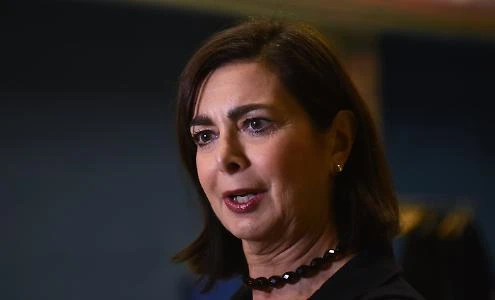 Casapound, chiusi gli account dell'estrema destra, la Boldrini esulta