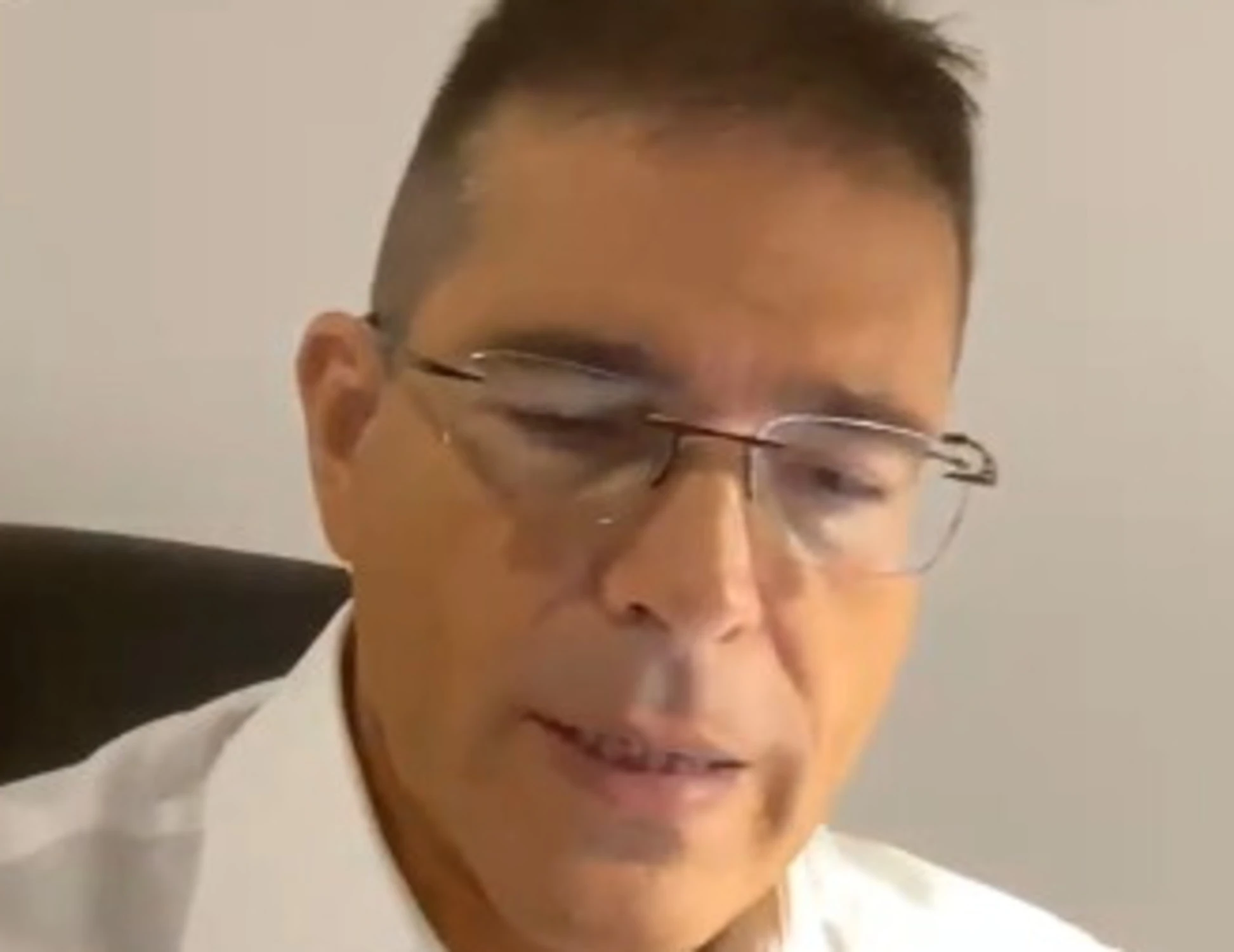 Capezzone, "ecco la foto che farà impazzire di rabbia i comunisti"