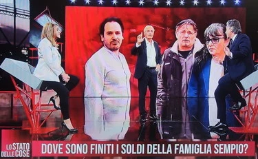 https://media.liberoquotidiano.it/u6ZLeoGkpecqU81M4AwXFRuyDAinRkebZ6tk7W5v7Dc/width:800/quality:90/aW1hZ2VzLzIwMjUvMTAvMjEvMDU0NTA1OTU4LWE0YWIxMTVmLTBjMWUtNGEwMy1hMGU0LWFmY2JmNzVhMTg3Yi5qcGVn.webp