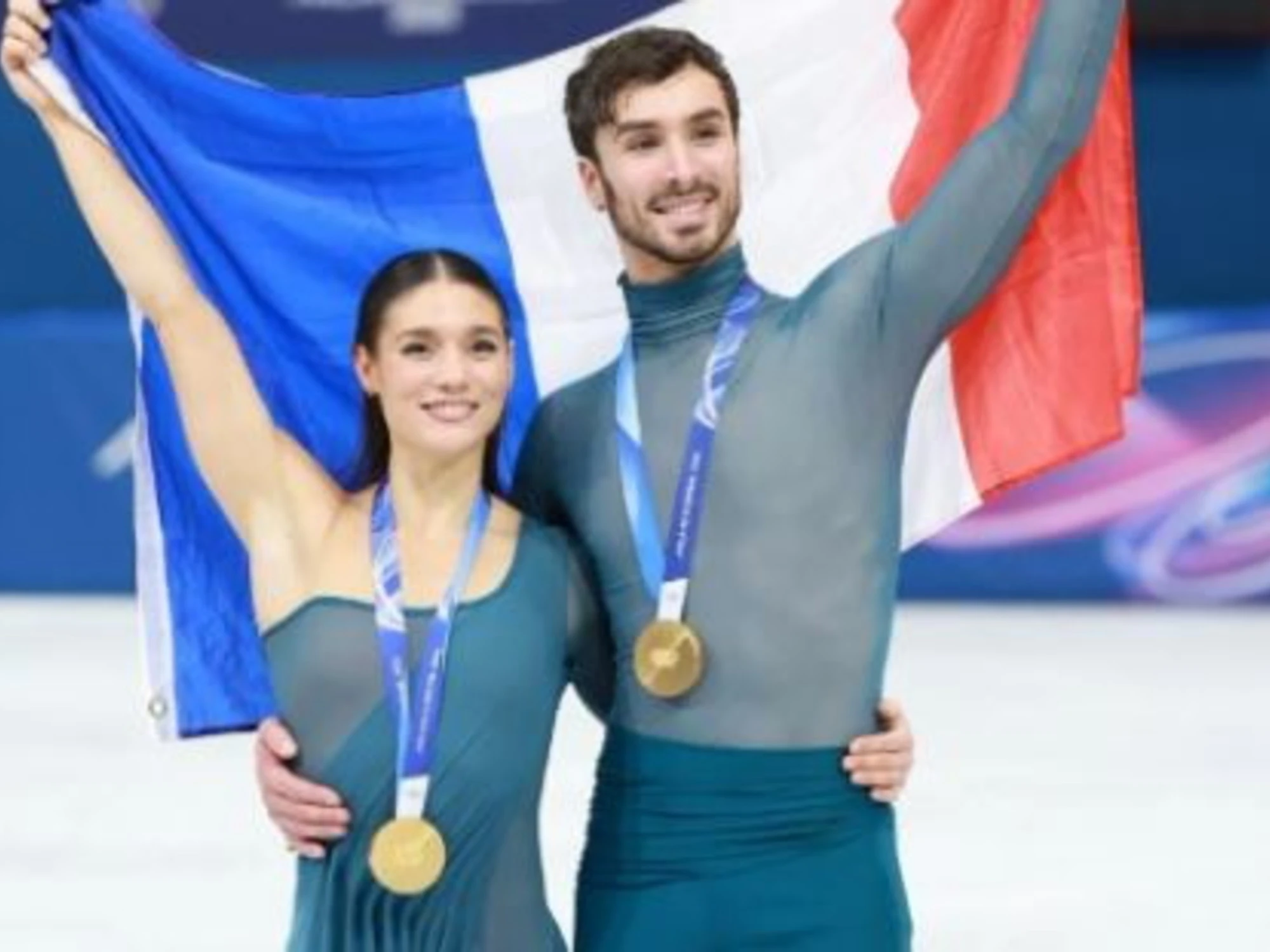 Milano-Cortina, esplode lo scandalo per l'oro alla Francia nella danza sul ghiaccio