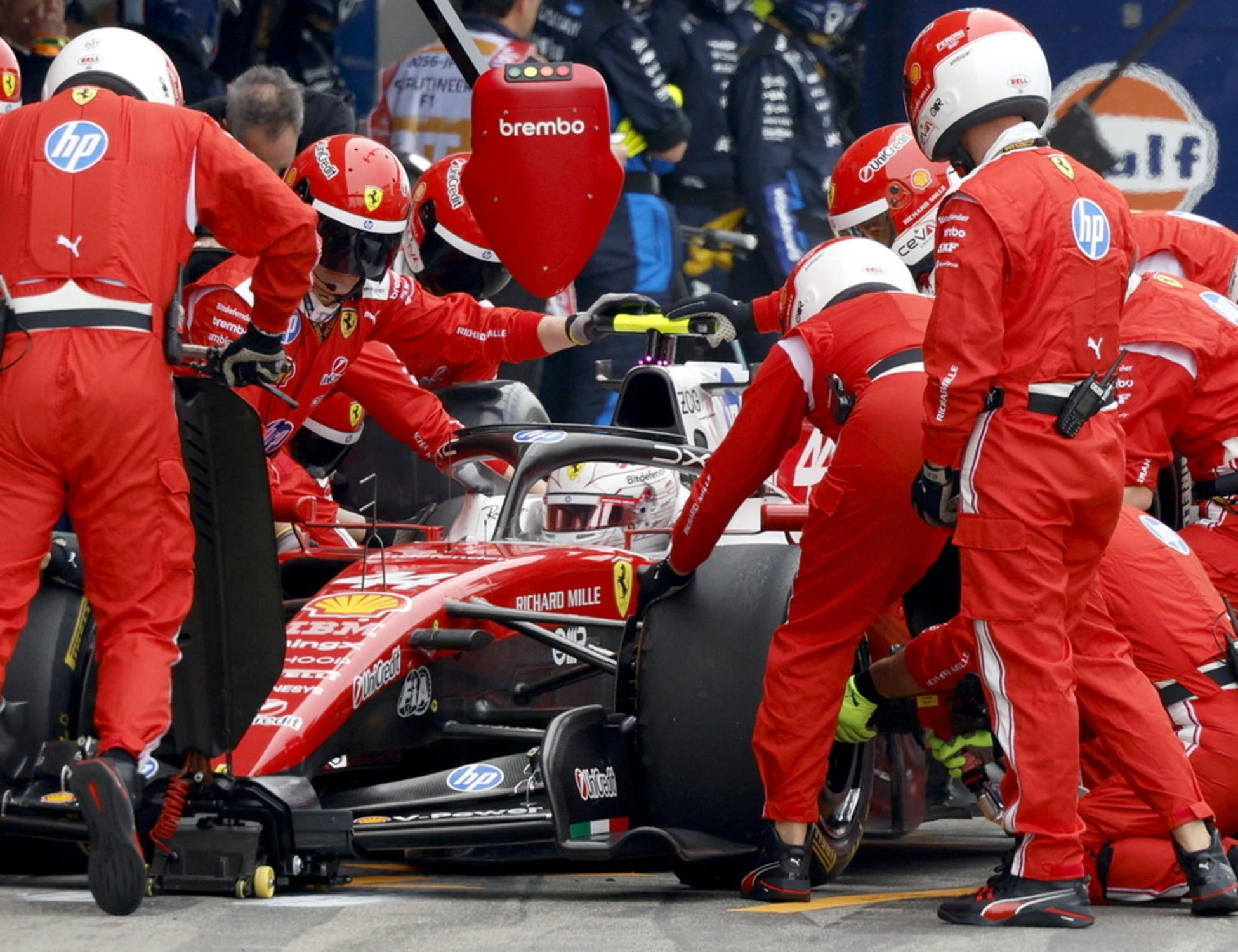 Ferrari, tam-tam a Maranello: il "pacchetto" che può valere il titolo mondiale