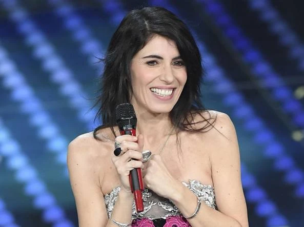 Maria De Filippi, il nome pazzesco che vuole ad Amici: "Glielo chiedo ogni anno"