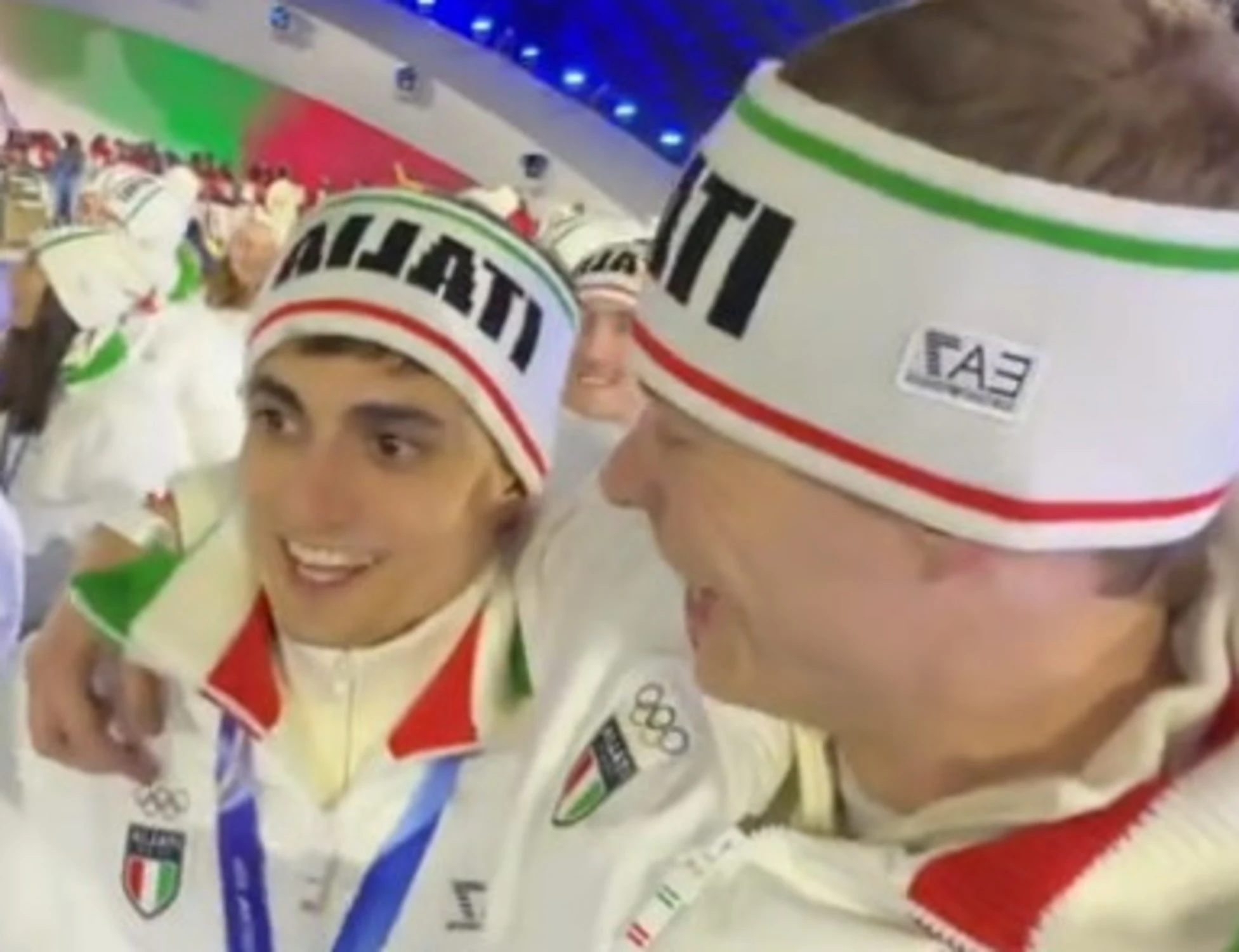 Meloni, Sighel e Rosanelli fanno impazzire la sinistra: "Giorgia, ti amiamo!"