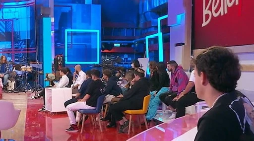 Paola Barale abbandonata in studio: "Ti sei rotto le palle?", sconcerto in Rai