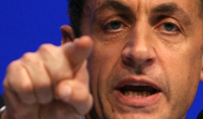 Se Sarkozy tira fuori l'artiglieria