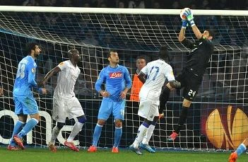 Europa League, Napoli fuori: col Porto finisce 2-2