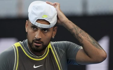 Kyrgios attacca Sinner ma difende l'amico: doping, travolto dagli insulti