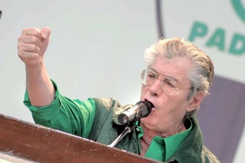 Lega Nord, le sagre di Piacenza spaccano il partito: Bossi va a quella della zucca, il segretario provinciale ne organizza un'altra