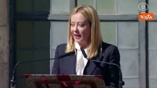 https://media.liberoquotidiano.it/uKt0axrRqzdia5nPIueP9ThkuBC9HswKatZKoP8JDuQ/width:800/quality:90/aW1hZ2VzLzIwMjUvMTAvMDQvMTY0ODMwODY5LWU1ZmFjODAxLWE5NjAtNDcxYy05ZTc3LTcxODk1OThlNGFmNC5qcGc.webp