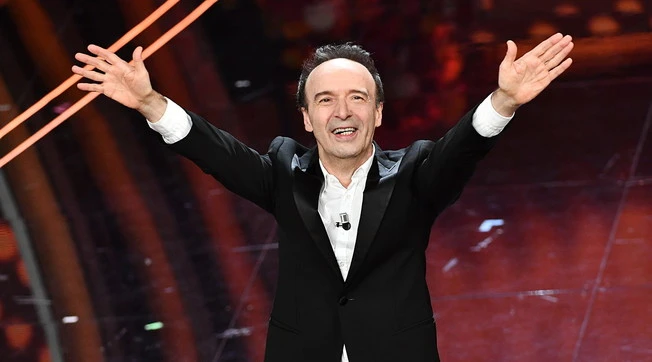Sanremo 2023, Benigni all'Ariston: "Di cosa parlerà"