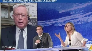 Giulio Tremonti affonda ancora Concita De Gregorio: "Io studio Carducci. Ma lei...", ko tecnico