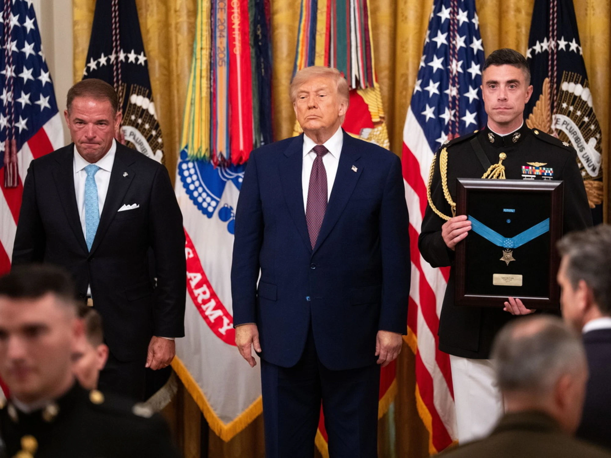 Donald Trump è fuori controllo: tutti gli insulti ai leader del mondo