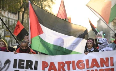 Pro-Pal e pro-Mad, la strana malattia di chi nega se stesso