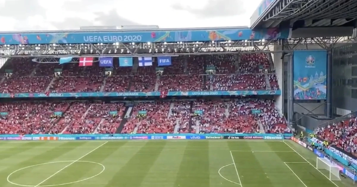Euro 2020, "lo hanno chiesto i giocatori": dopo l'arresto cardiaco di Eriksen, l'incredibile decisione su Danimarca-Finlandia