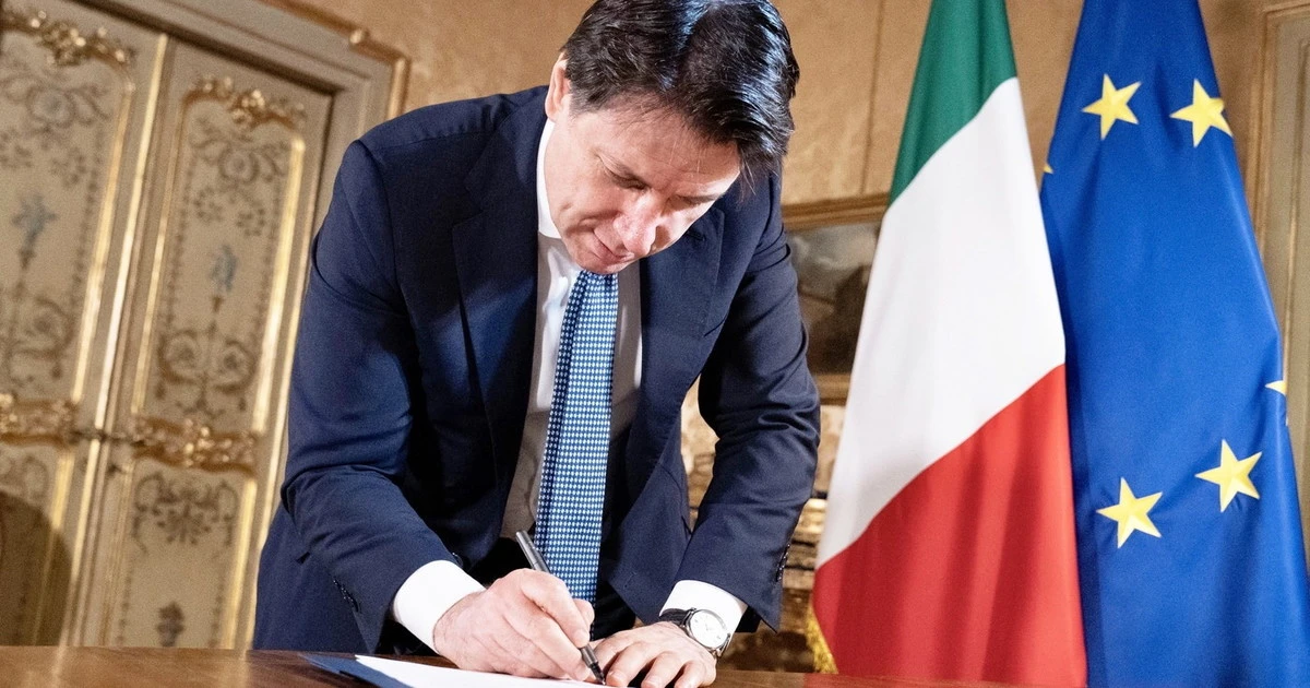 Fase 2, Franco Bechis smonta le linee guida del governo Conte: "Sfioriamo il ridicolo, chi stabilisce gli affetti stabili?"