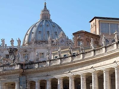 Papa: "Viviamo una nuova Babele"