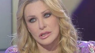 Paola Ferrari, che sciabolata a Diletta Leotta: "Ho un altro Dna. Lei giornalista sportiva? No, piuttosto..."