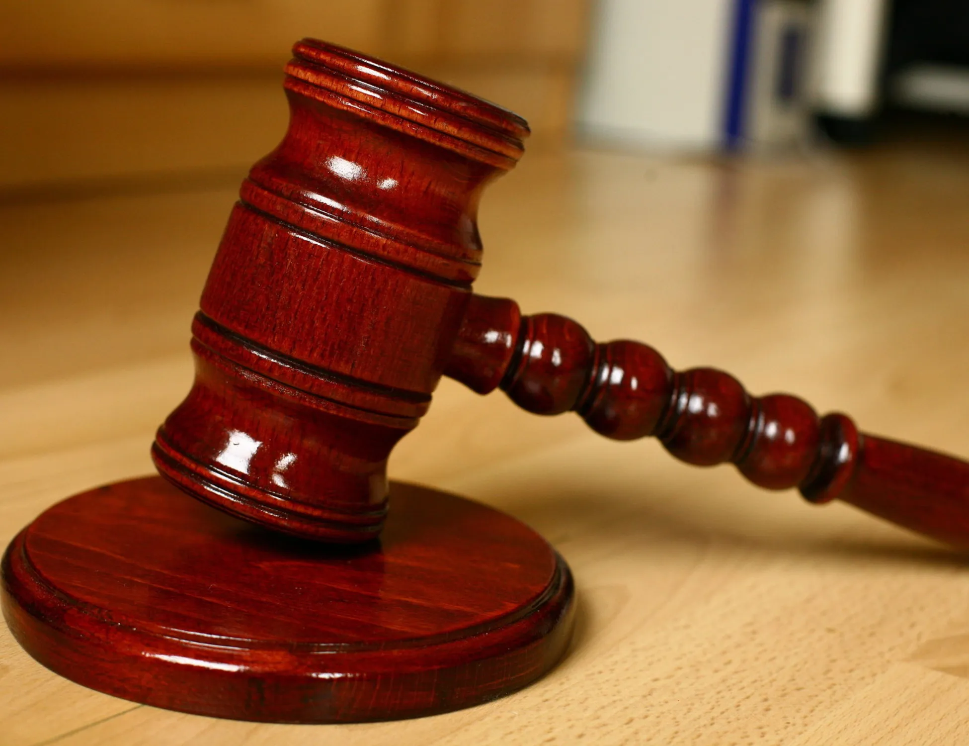 Leggi l'articolo: Finta malattia? Non possono licenziarti se hai il certificato