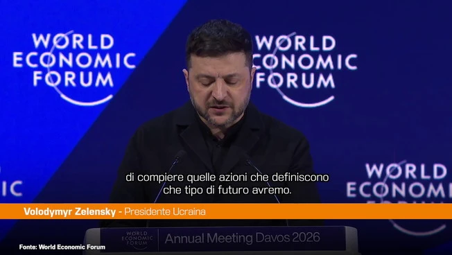 Zelensky a Davos "Europa evita di agire, ha bisogno di forze armate unite"