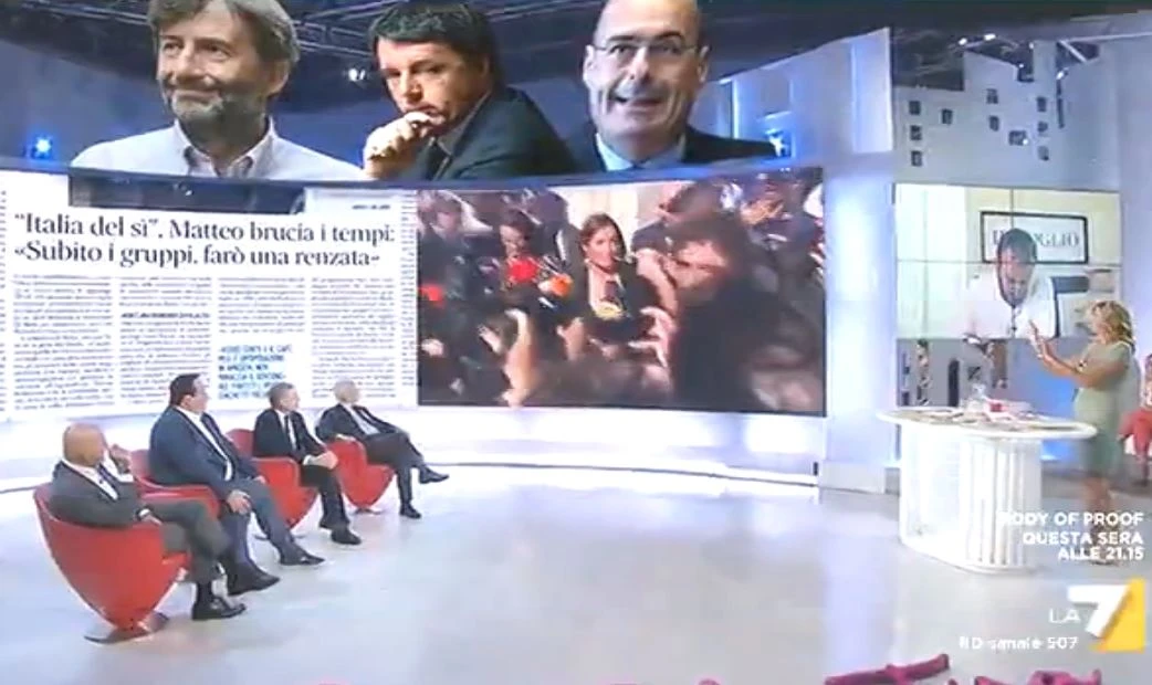 Gianni Cuperlo parla della scissione del Pd, Myrta Merlino lo interrompe per la renziana Morani: cala il gelo