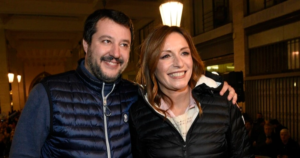 Matteo Salvini lancia Lucia Borgonzoni: i due tweet la tarda sera di Natale, "il Pd è nervoso?"