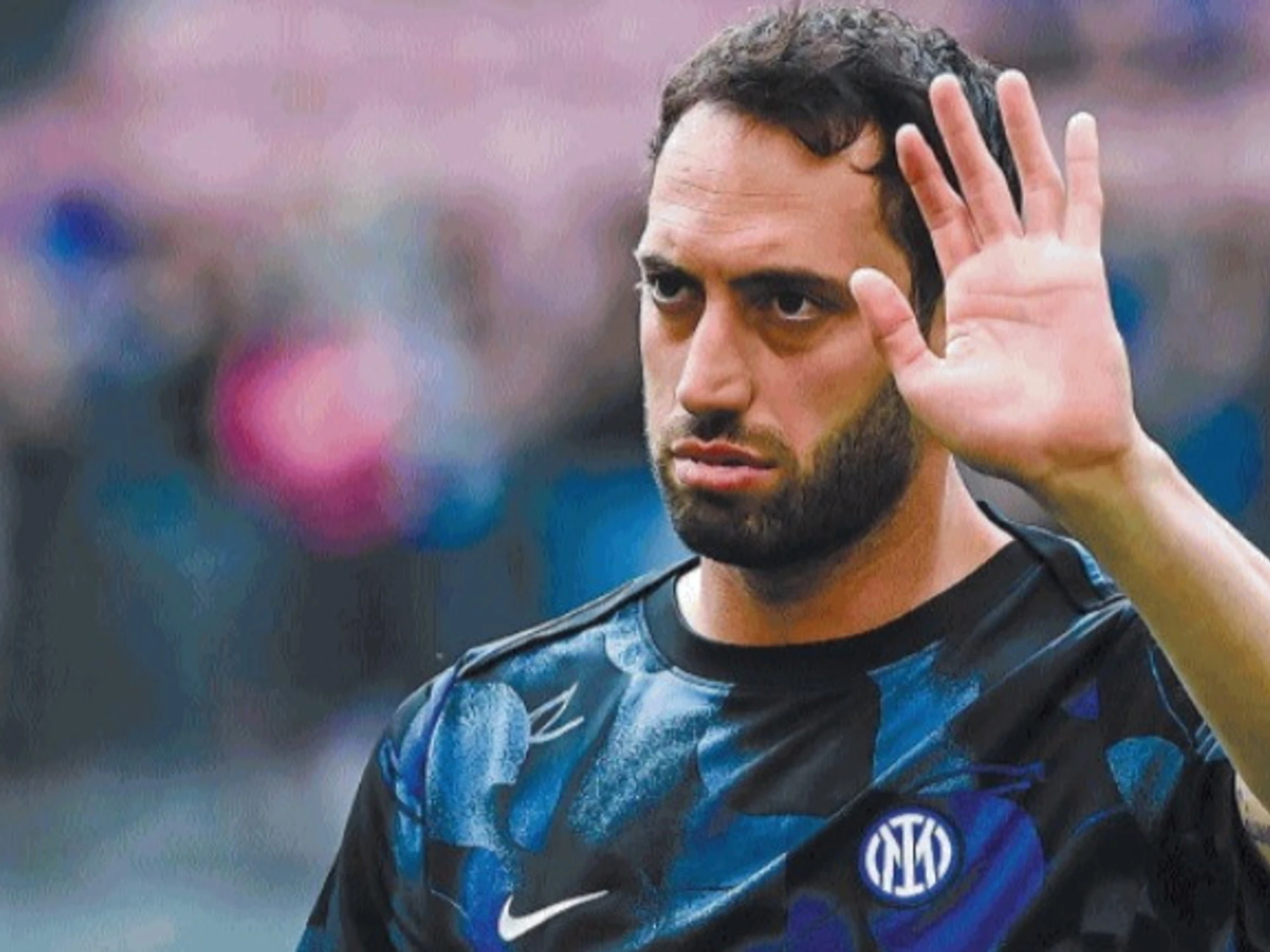 Inter, non solo Calhanoglu: chi viene "silurato"