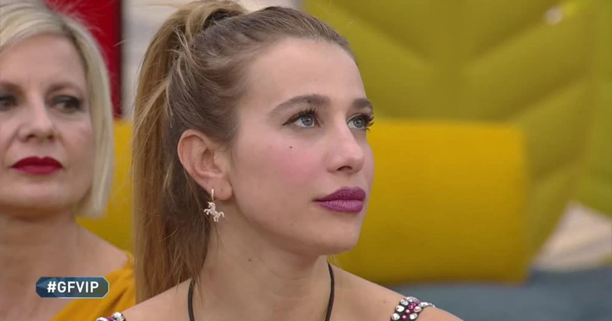 Clizia Incorvaia svela il mistero dell'età dopo il GF Vip: "L'agente mi ha detto di dichiarare 4 anni in meno"