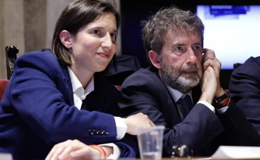 Elly Schlein, la congiura di Franceschini: la Farnesina per farla fuori