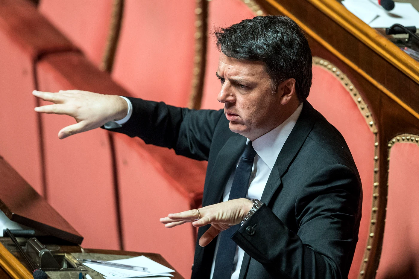 Matteo Renzi sputa sul Pd: "Letta vive nel rancore. Le primarie? Non ho visto il confronto tv perché..."