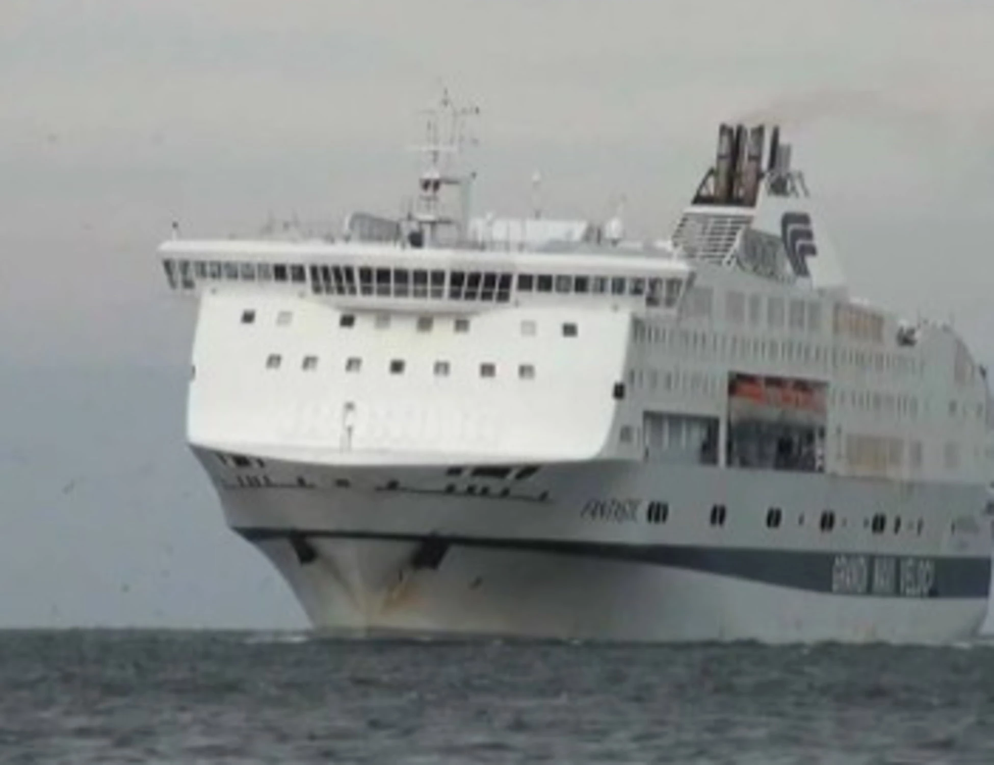 Mar Mediterraneo, due navi italiane sotto attacco russo: cosa sta succedendo