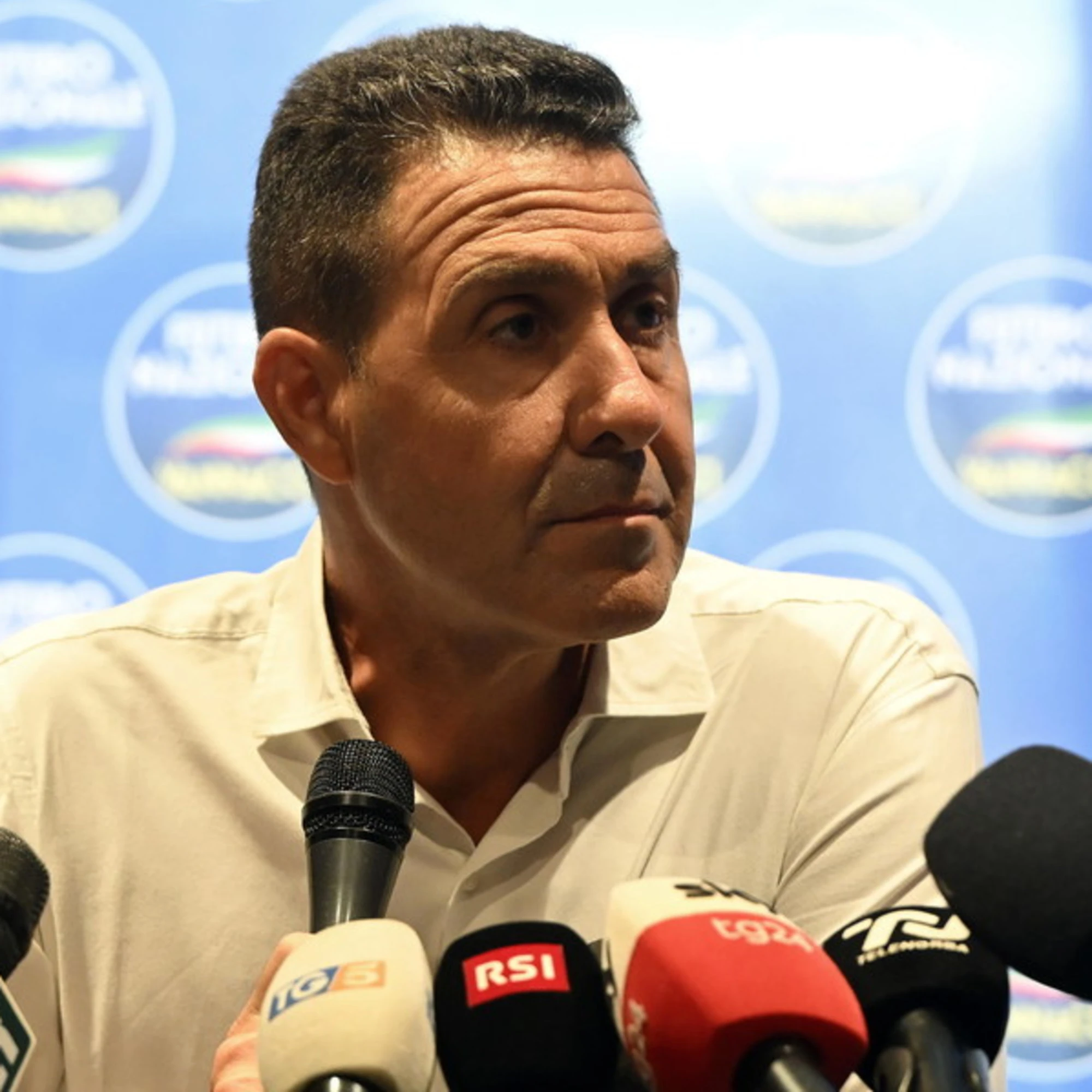 Nel programma di Vannacci arriva il voto al contrario