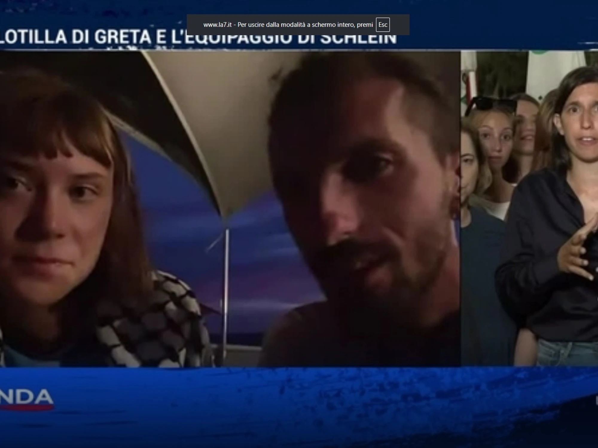 In Onda, Elly Schlein in ginocchio da Greta Thunberg: "Voi meglio dei governi"