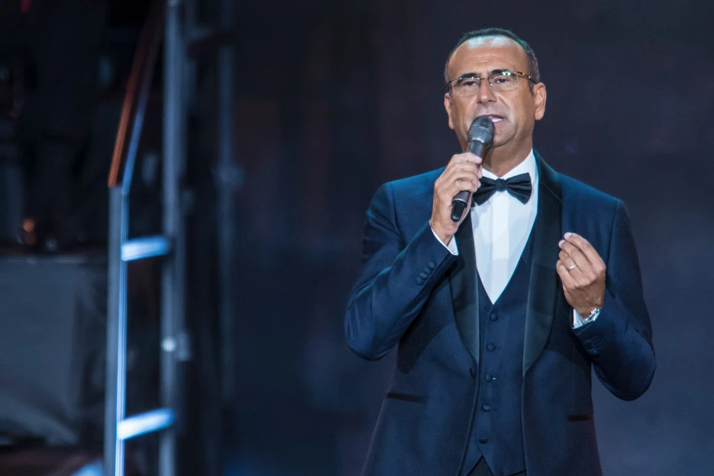 Carlo Conti e l'incontro con Papa Francesco: "Mi ha fregato. E in quel preciso momento..."