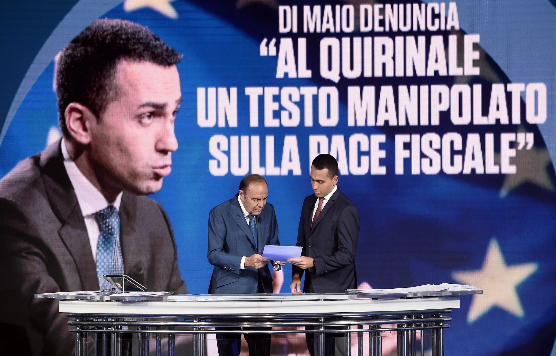 Porta a porta, Bruno Vespa gela Luigi Di Maio: "Testo manipolato, ha risposto Mattarella". Disastro
