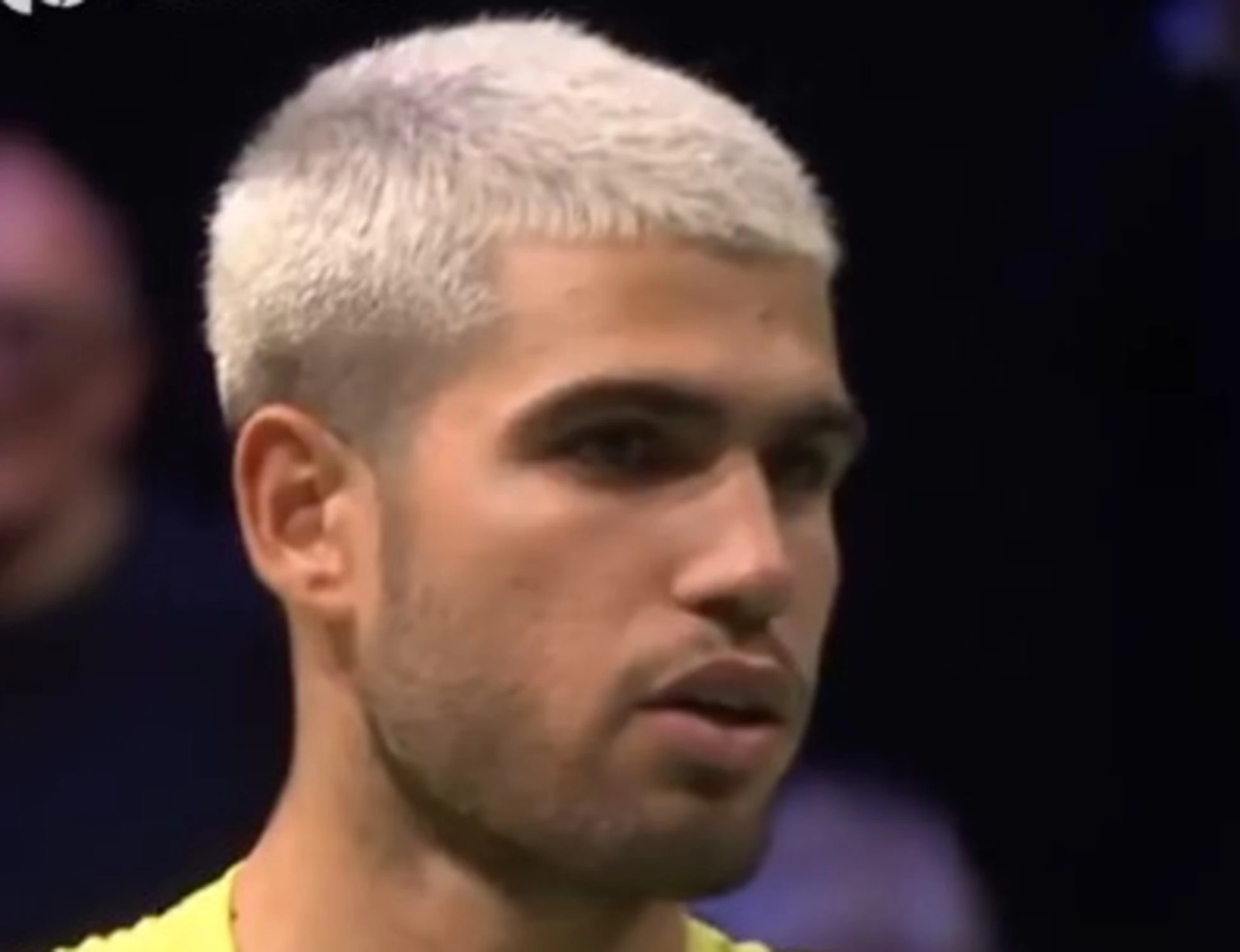 Alcaraz crolla a Parigi: il punto che fa sognare Sinner