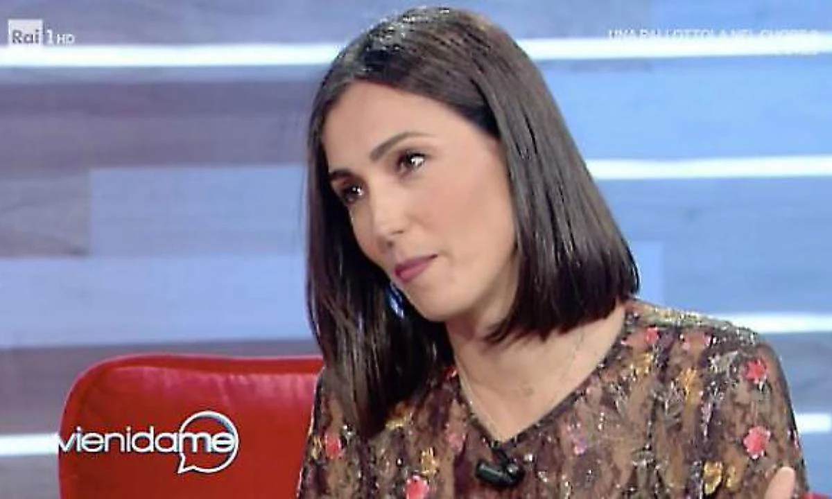 Vieni da Me, pazzesca gaffe di Caterina Balivo: "Mi sento male, non mi riprenderò mai". Cosa le esce di bocca