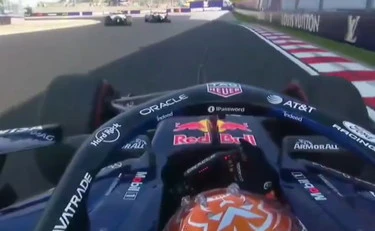 Verstappen, team radio e insulti: "Idioti! Roba fot***mente ridicola"