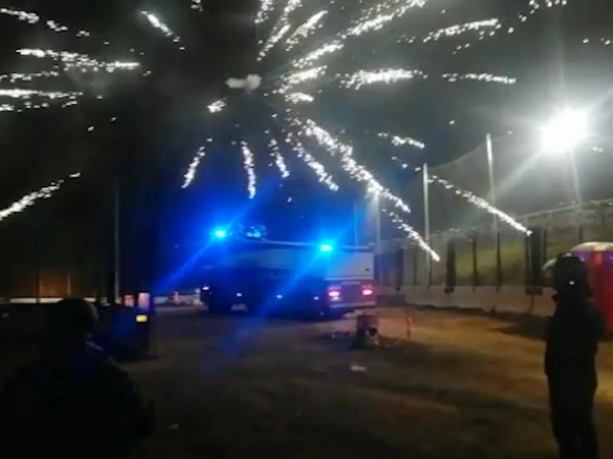 No Tav, Poliziotto ferito al volto: il patto scellerato con Askatasuna