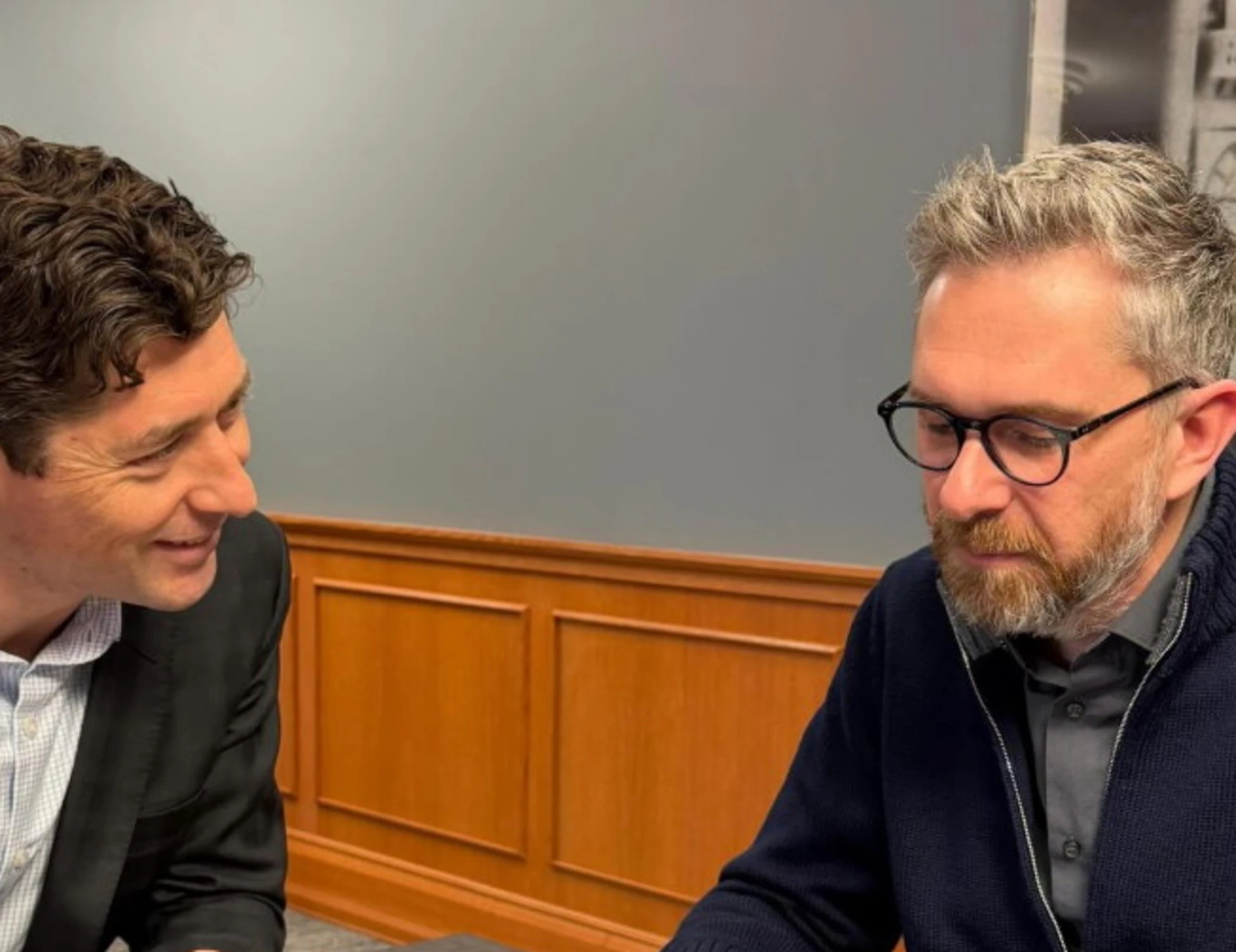 Matteo Lepore, viaggio negli Usa: delibera secretata, chi ha incontrato. Esplode il caso a Bologna