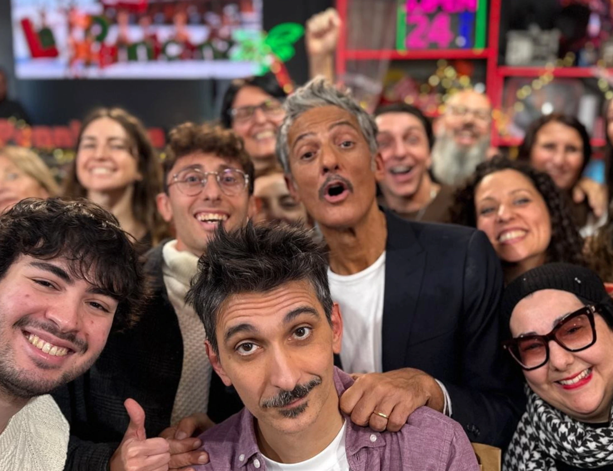 La Pennicanza, Fiorello irride Gualtieri: "Dove lo porta la Tesla"