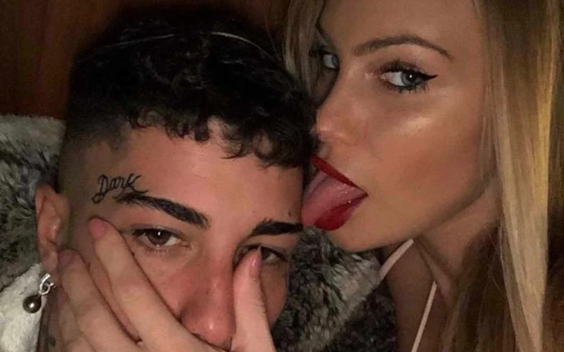Taylor Mega e i dettagli della sua vita privata: "Lo faccio cinque volte al giorno e se lui è stanco..."