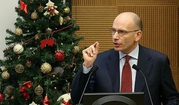 Letta, auguri a se stessoe maledice Berlusconi:"Colpa sua se ho fatto poco"