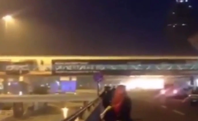 Incendio all'aeroporto di Fiumicino, scalo chiuso fino alle 14