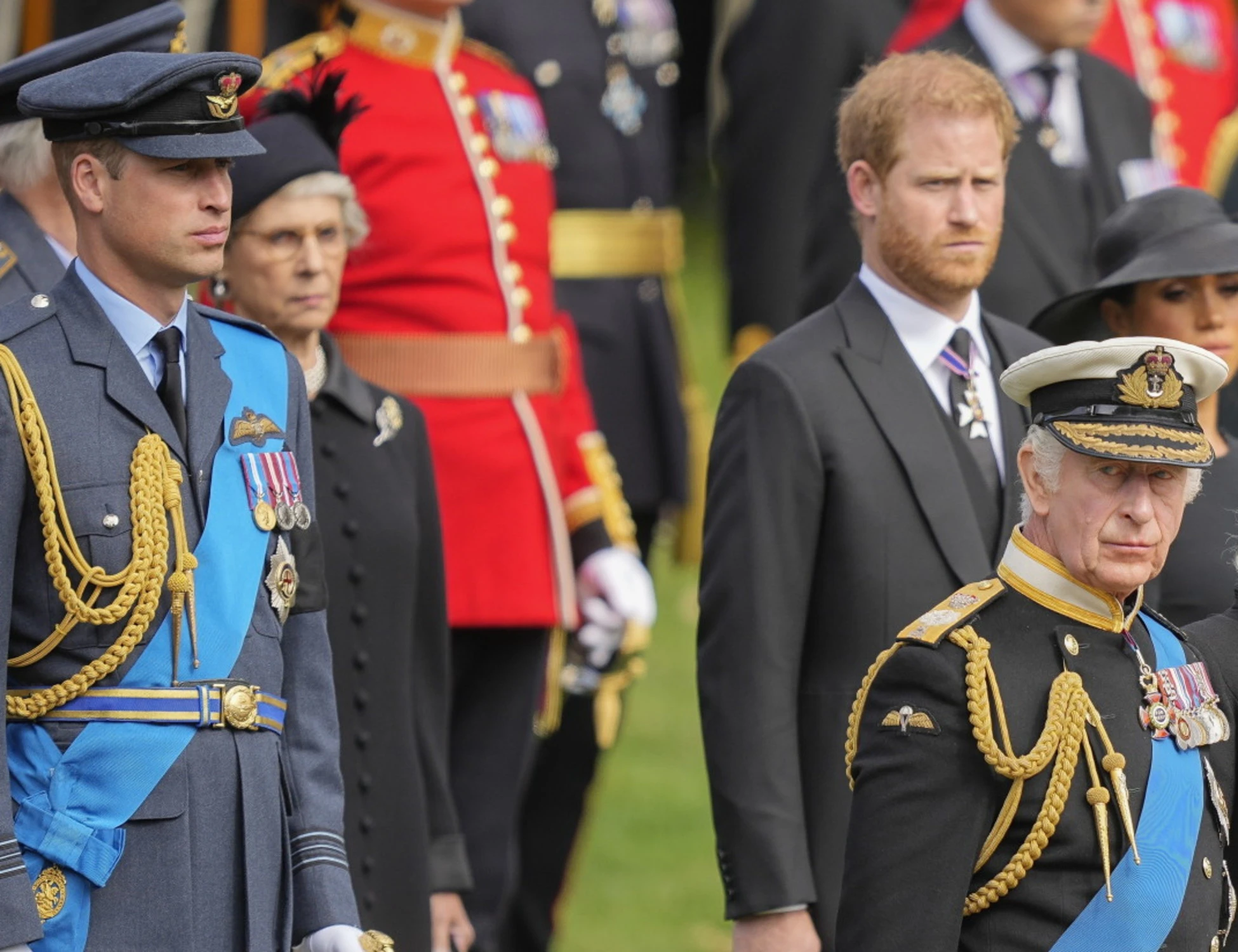 Re Carlo, rumors: "Fiducia in frantumi". Com'è ridotto"