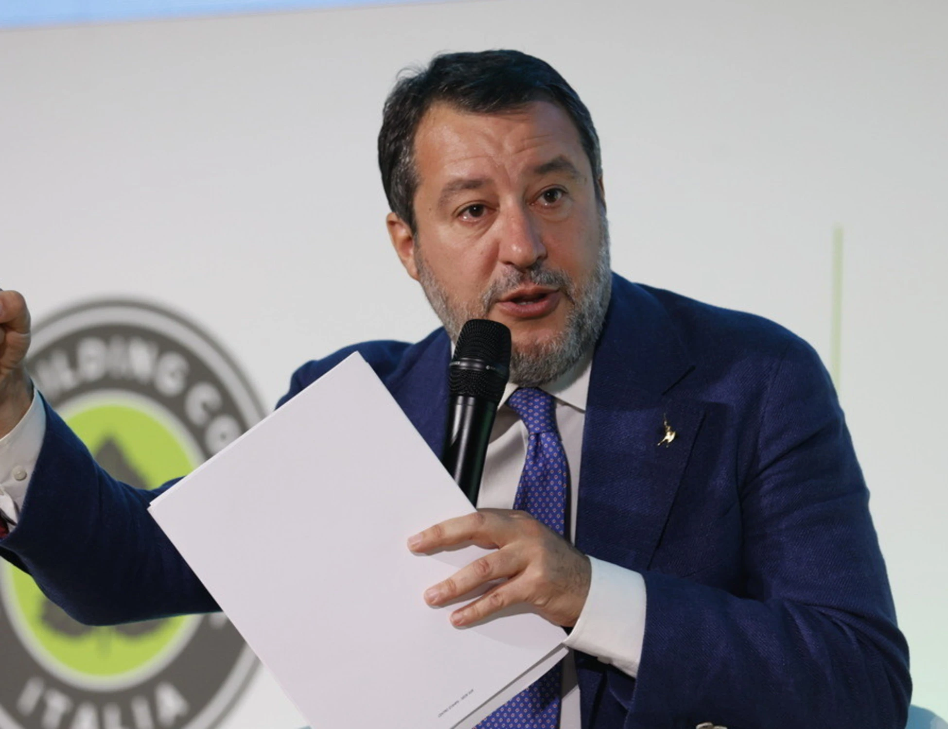 Matteo Salvini spiana Schlein e Conte: "Perché sono un'assicurazione"