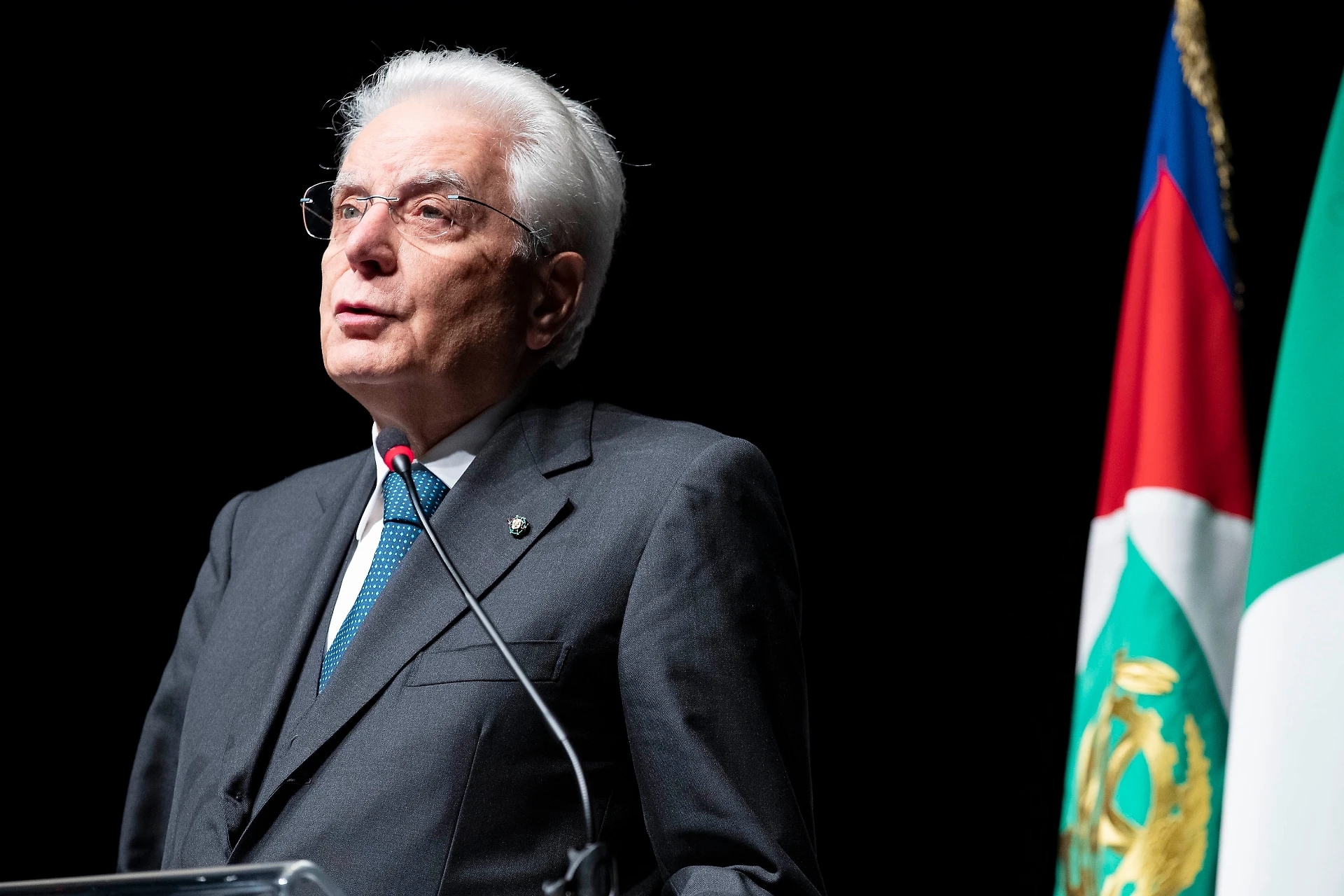 Sergio Mattarella, attacco senza precedenti al governo: "Serve senso di responsabilità dalla politica"