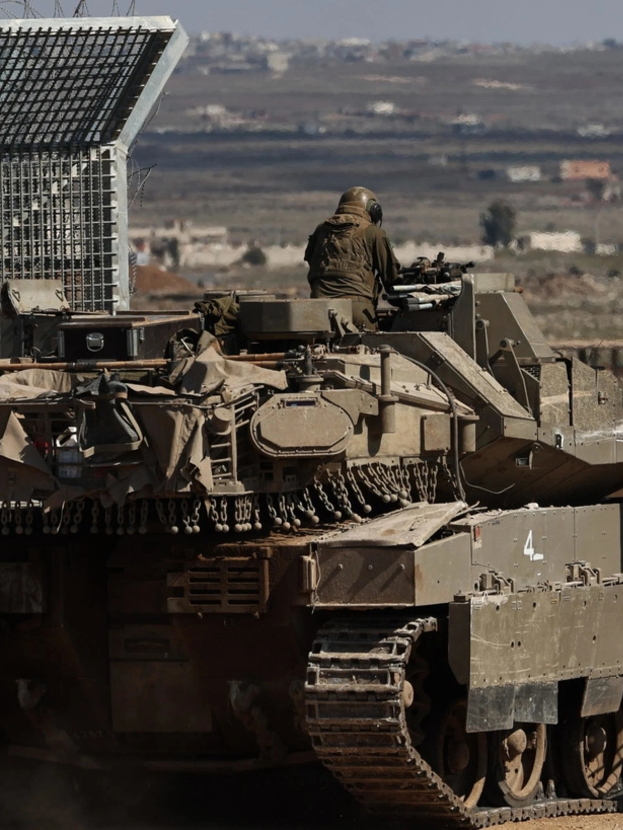 Idf: "Attacco senza precedenti a Khan Younis", scontri tra israeliani e palestinesi